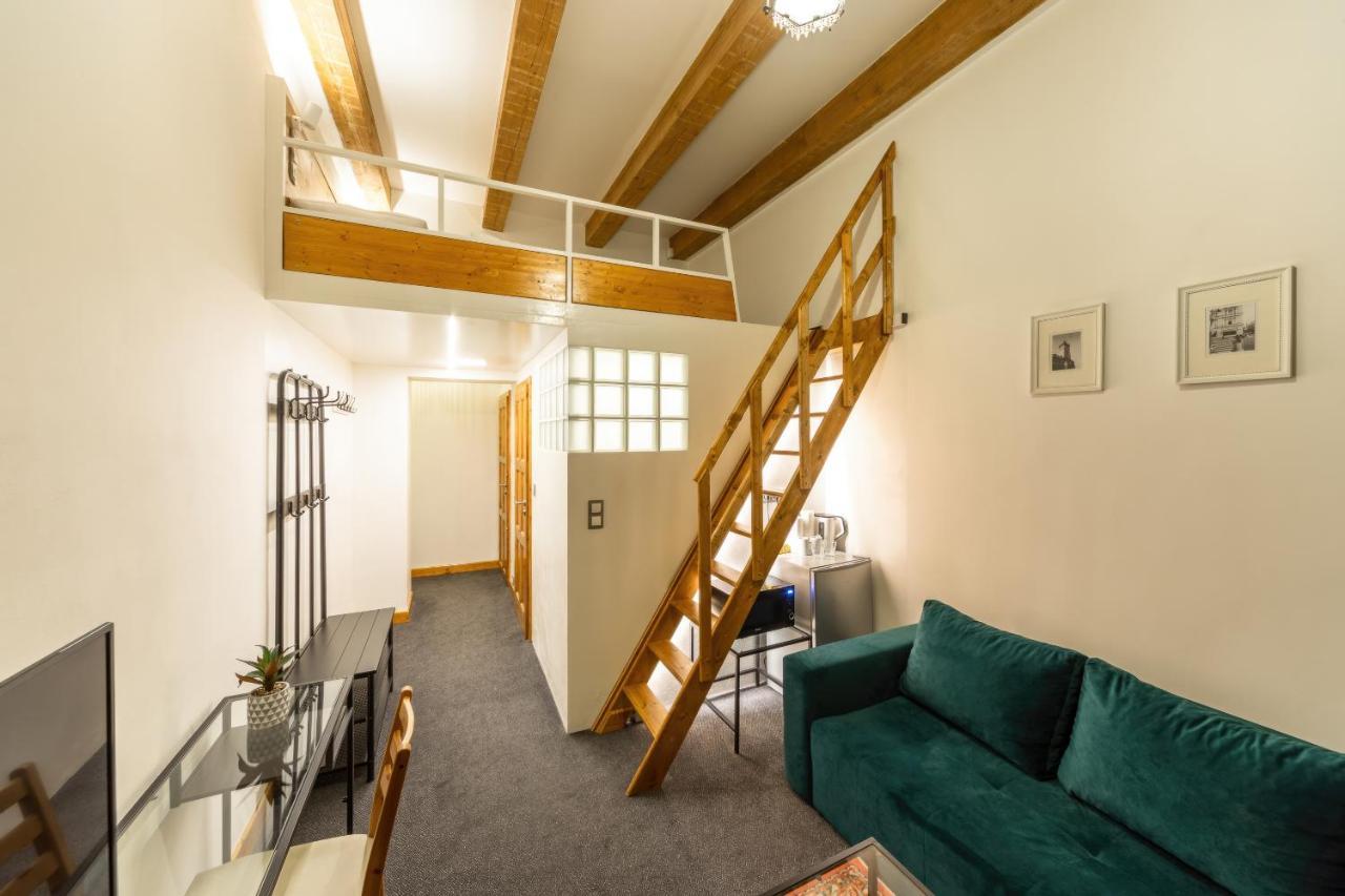 S42 Hotel Прага Стая снимка