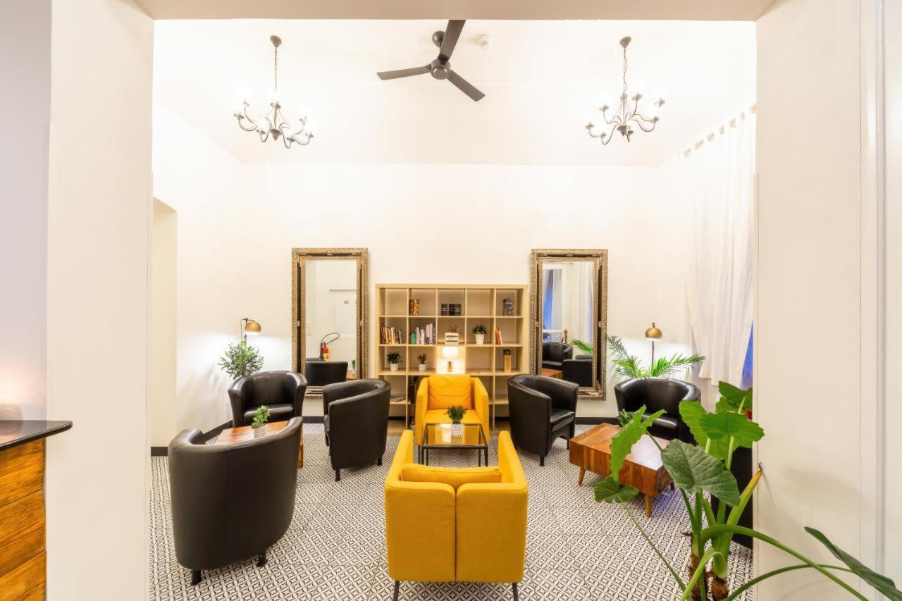 S42 Hotel Прага Екстериор снимка