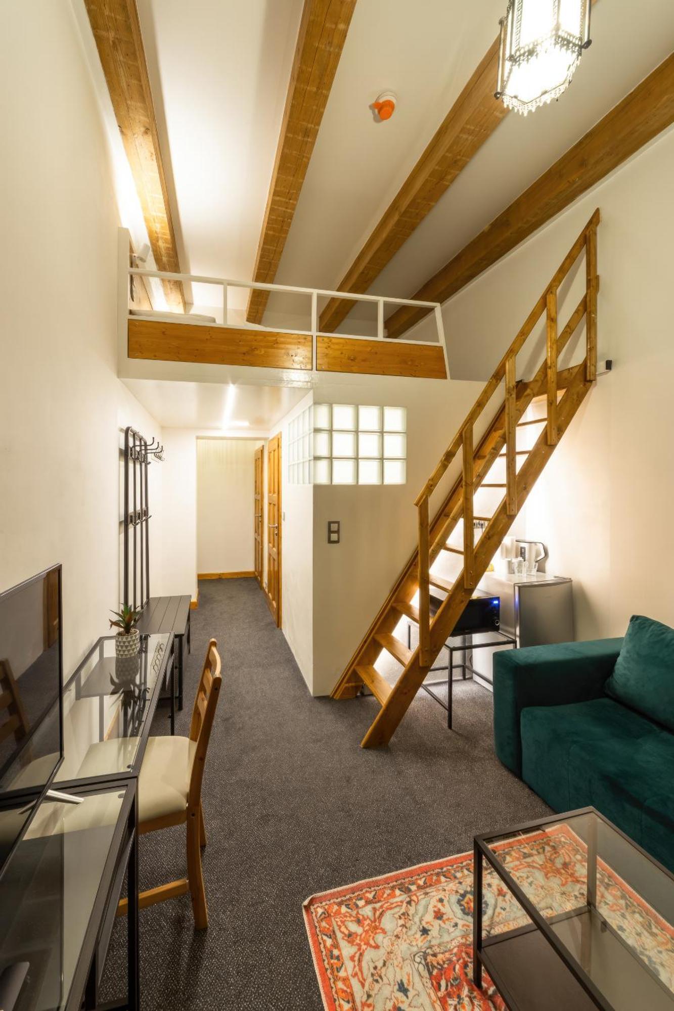 S42 Hotel Прага Стая снимка