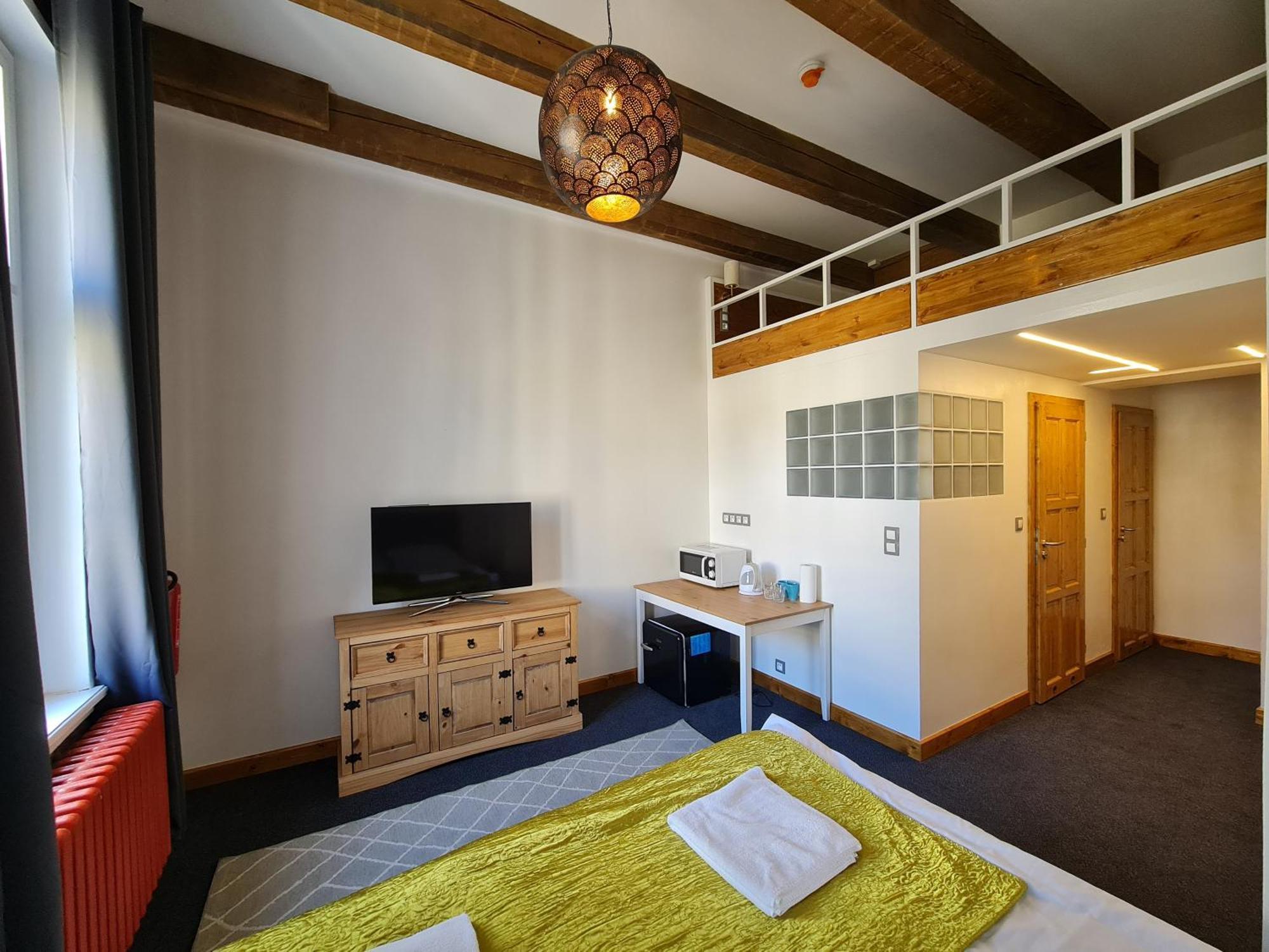 S42 Hotel Прага Стая снимка