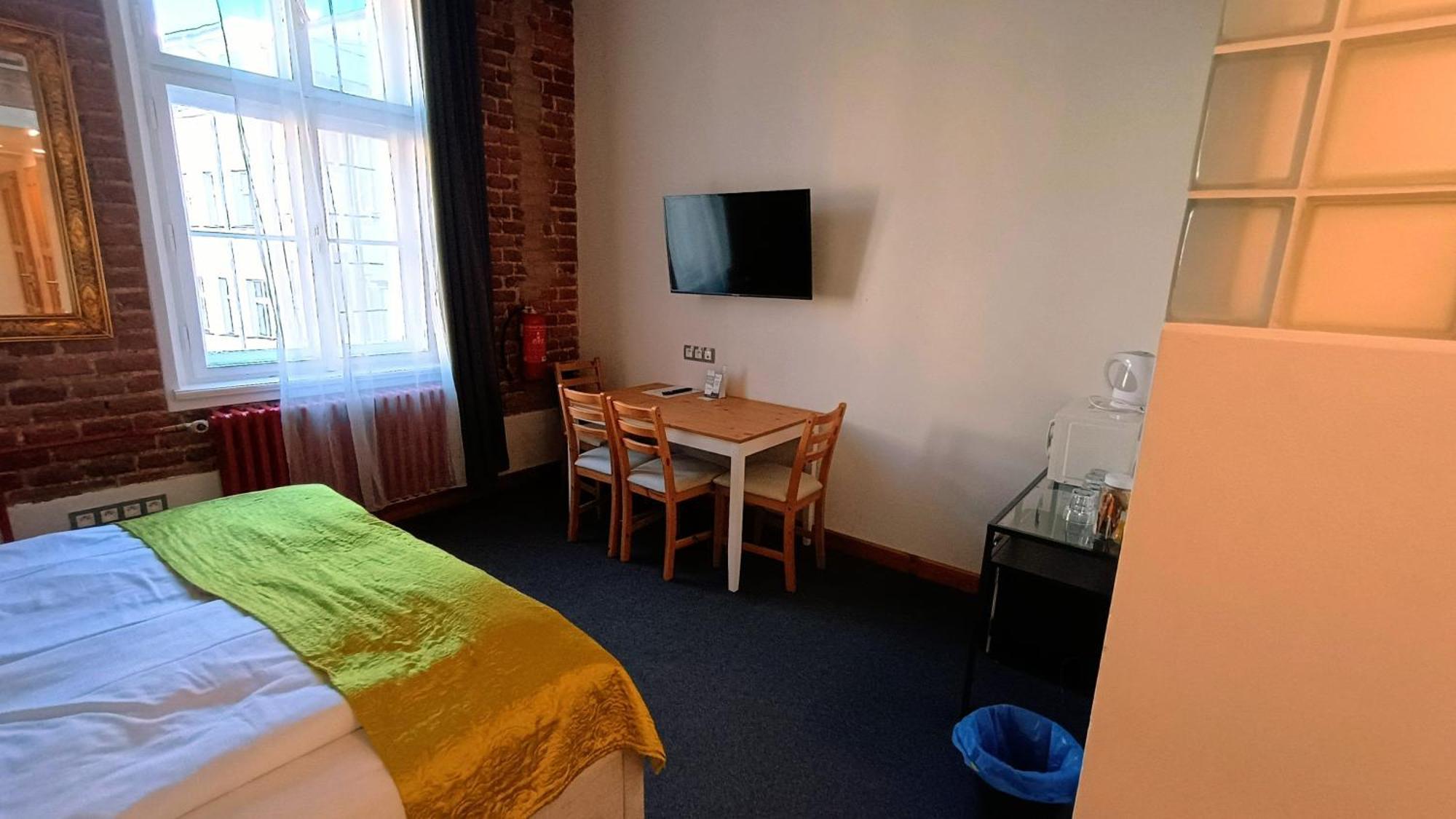 S42 Hotel Прага Стая снимка